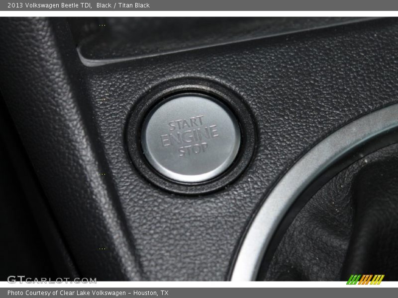 Black / Titan Black 2013 Volkswagen Beetle TDI