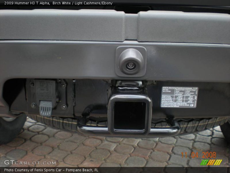 Birch White / Light Cashmere/Ebony 2009 Hummer H3 T Alpha