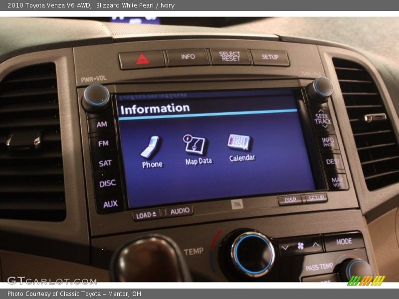 Blizzard White Pearl / Ivory 2010 Toyota Venza V6 AWD