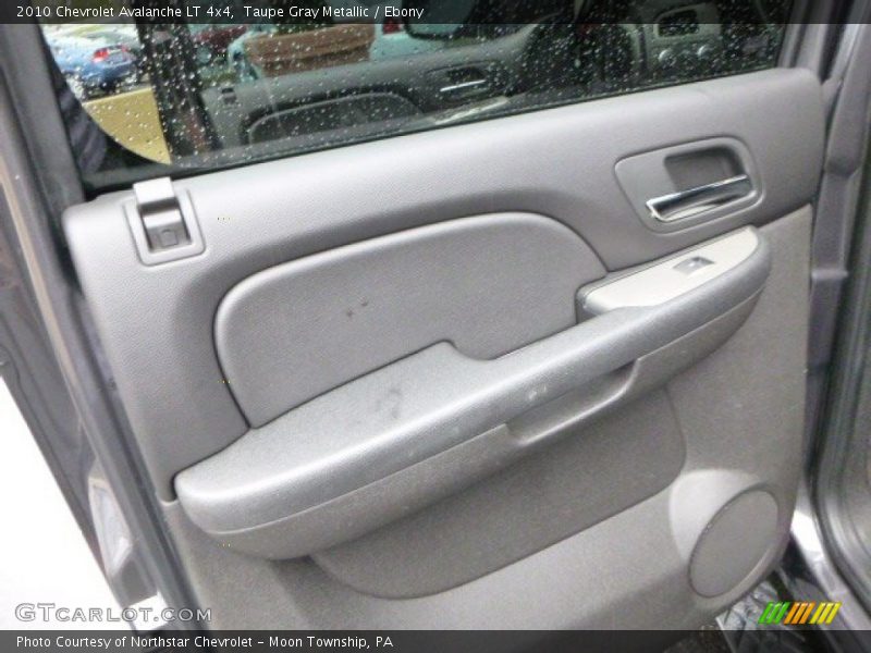 Taupe Gray Metallic / Ebony 2010 Chevrolet Avalanche LT 4x4