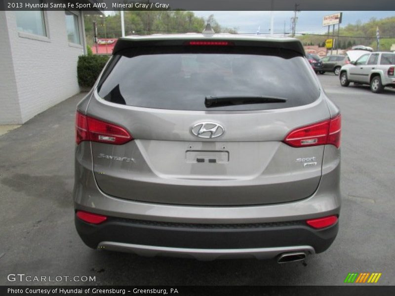 Mineral Gray / Gray 2013 Hyundai Santa Fe Sport AWD