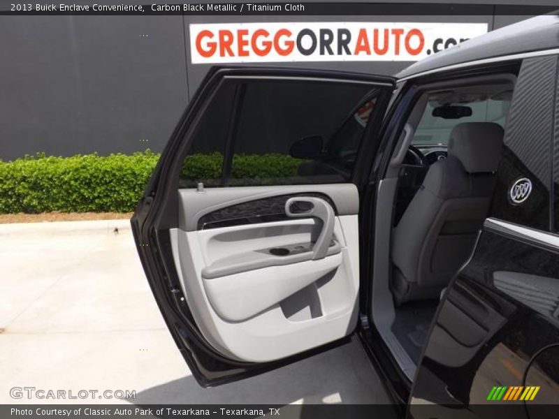 Carbon Black Metallic / Titanium Cloth 2013 Buick Enclave Convenience
