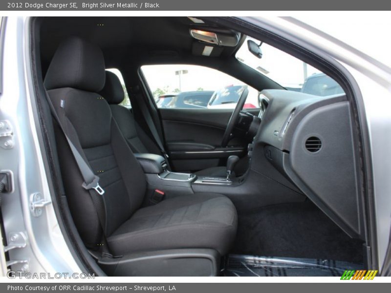 Bright Silver Metallic / Black 2012 Dodge Charger SE