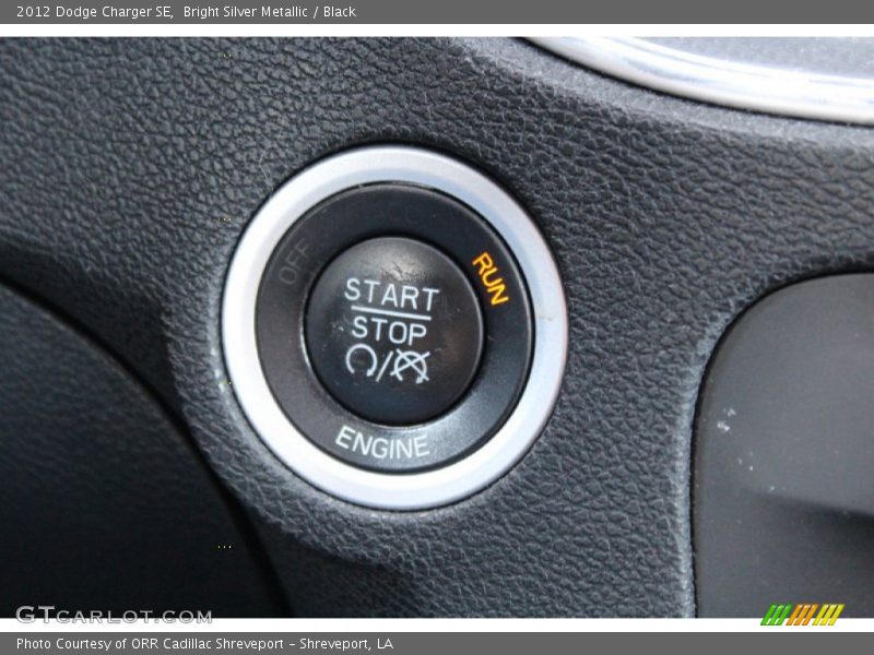 Bright Silver Metallic / Black 2012 Dodge Charger SE