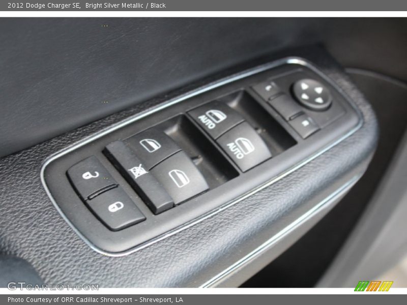 Bright Silver Metallic / Black 2012 Dodge Charger SE