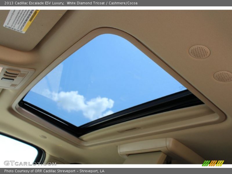 Sunroof of 2013 Escalade ESV Luxury