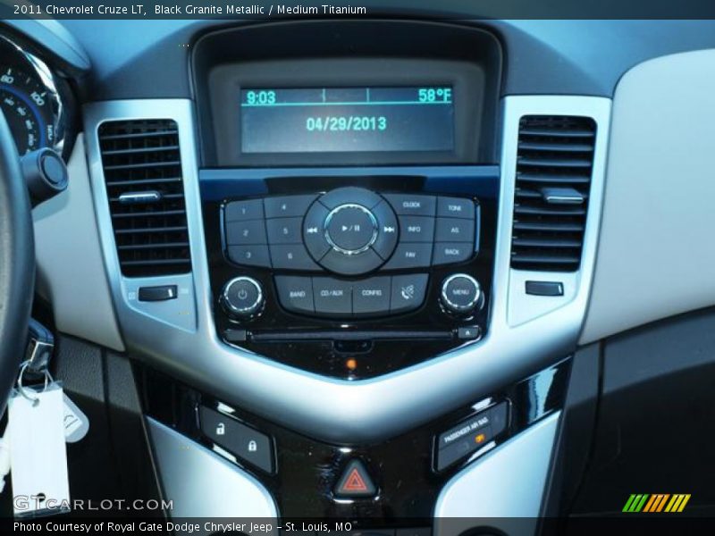 Black Granite Metallic / Medium Titanium 2011 Chevrolet Cruze LT