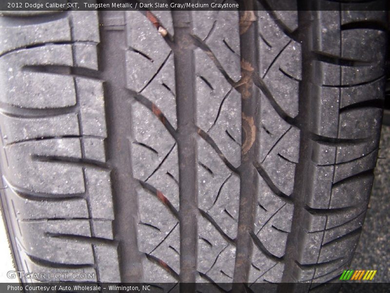Tungsten Metallic / Dark Slate Gray/Medium Graystone 2012 Dodge Caliber SXT