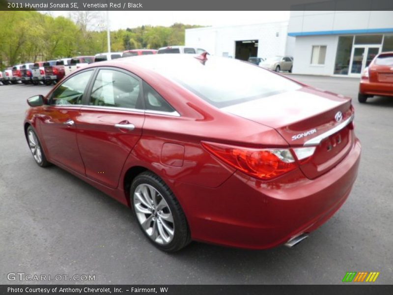Venetian Red / Black 2011 Hyundai Sonata SE