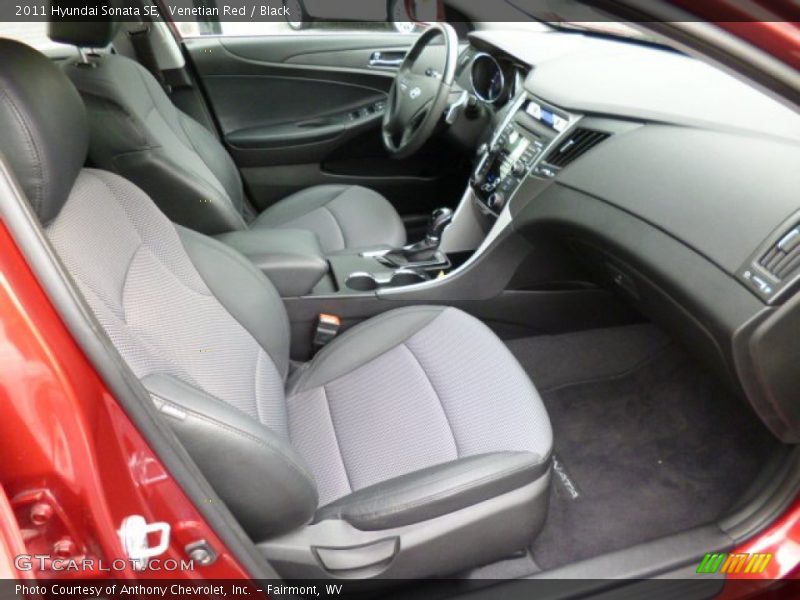 Venetian Red / Black 2011 Hyundai Sonata SE