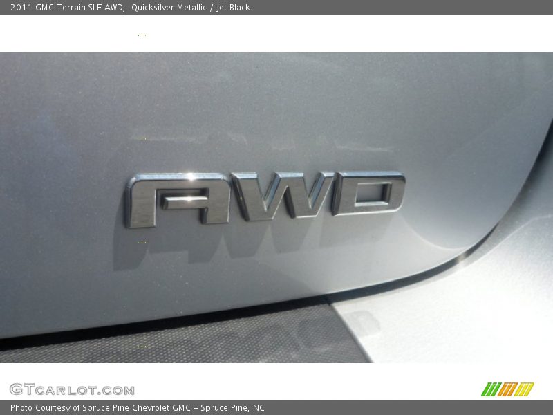 Quicksilver Metallic / Jet Black 2011 GMC Terrain SLE AWD