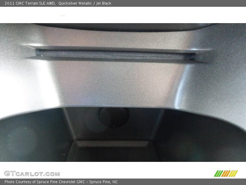 Quicksilver Metallic / Jet Black 2011 GMC Terrain SLE AWD