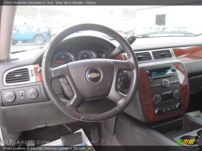 Silver Birch Metallic / Ebony 2009 Chevrolet Suburban LT 4x4