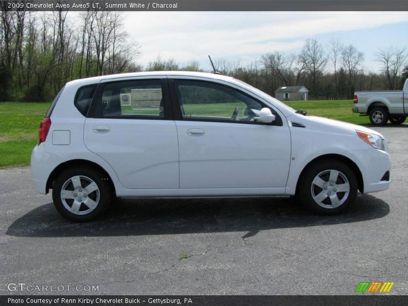 Summit White / Charcoal 2009 Chevrolet Aveo Aveo5 LT