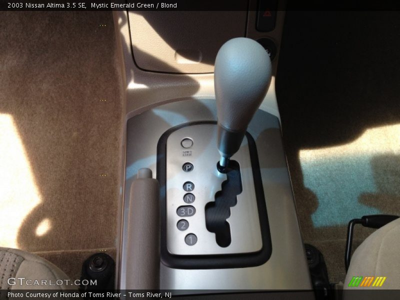 Mystic Emerald Green / Blond 2003 Nissan Altima 3.5 SE