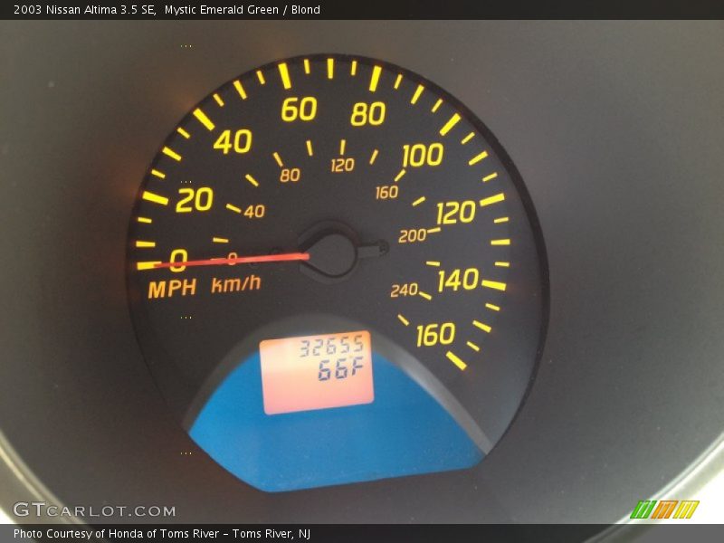 Mystic Emerald Green / Blond 2003 Nissan Altima 3.5 SE