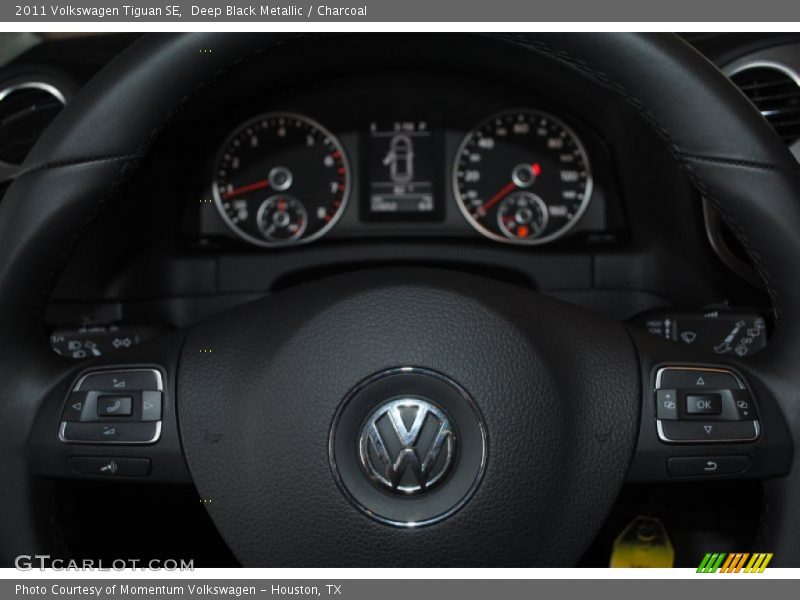Deep Black Metallic / Charcoal 2011 Volkswagen Tiguan SE