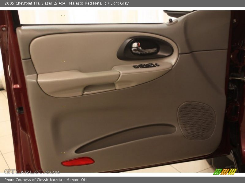 Majestic Red Metallic / Light Gray 2005 Chevrolet TrailBlazer LS 4x4