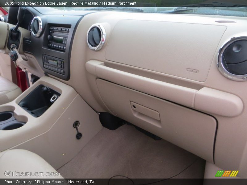 Redfire Metallic / Medium Parchment 2005 Ford Expedition Eddie Bauer