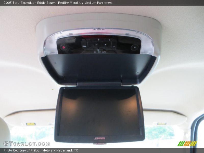 Redfire Metallic / Medium Parchment 2005 Ford Expedition Eddie Bauer