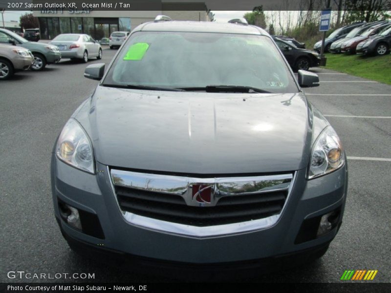 Ocean Mist / Tan 2007 Saturn Outlook XR
