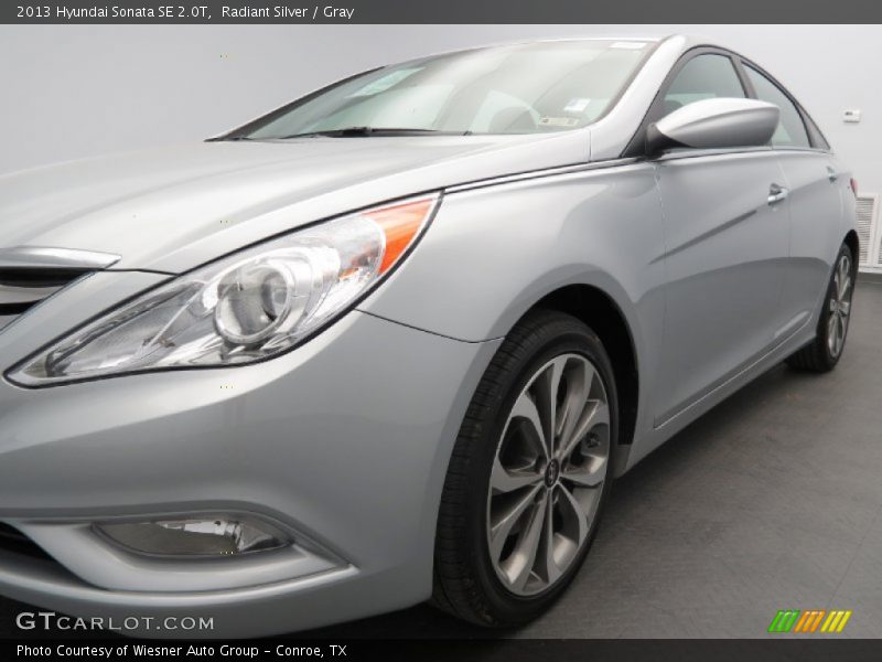 Radiant Silver / Gray 2013 Hyundai Sonata SE 2.0T