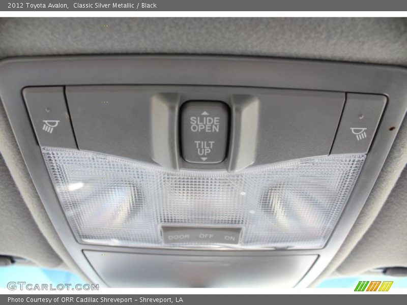 Classic Silver Metallic / Black 2012 Toyota Avalon