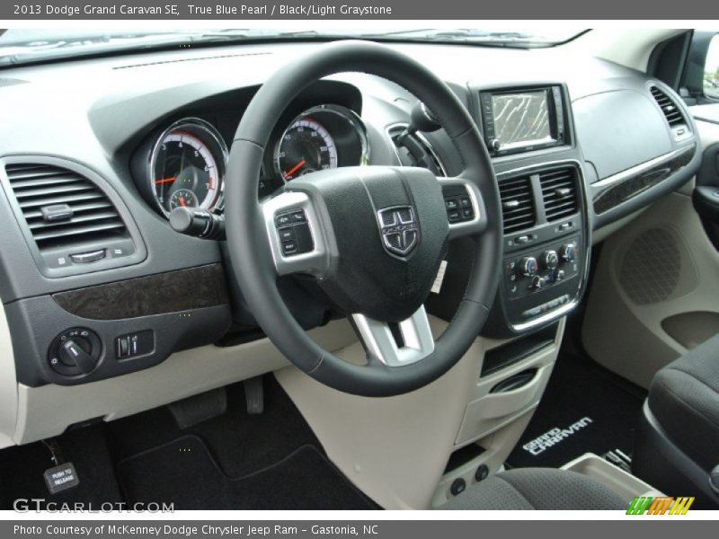 True Blue Pearl / Black/Light Graystone 2013 Dodge Grand Caravan SE