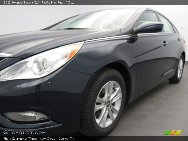 Pacific Blue Pearl / Gray 2013 Hyundai Sonata GLS