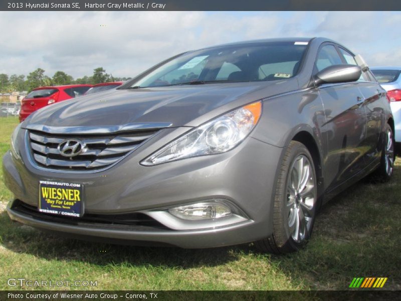 Harbor Gray Metallic / Gray 2013 Hyundai Sonata SE