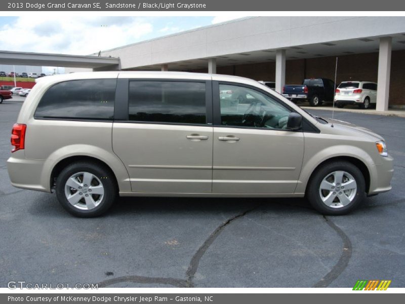 Sandstone / Black/Light Graystone 2013 Dodge Grand Caravan SE