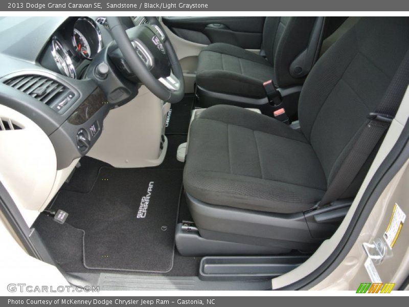 Sandstone / Black/Light Graystone 2013 Dodge Grand Caravan SE