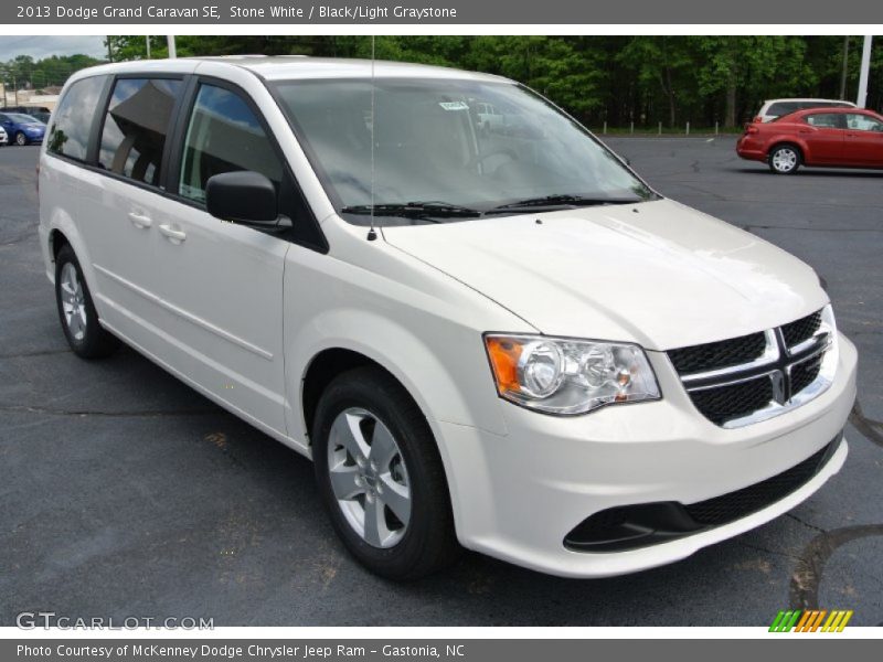 Stone White / Black/Light Graystone 2013 Dodge Grand Caravan SE