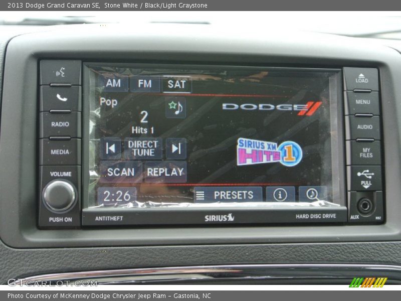 Stone White / Black/Light Graystone 2013 Dodge Grand Caravan SE
