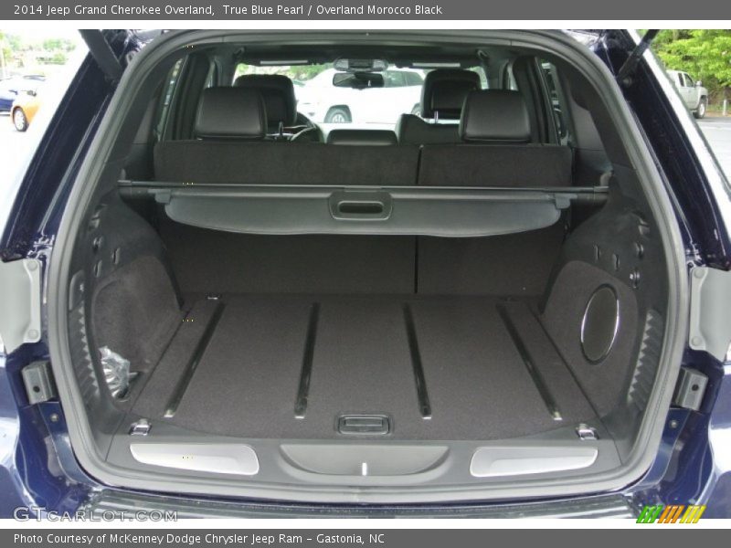  2014 Grand Cherokee Overland Trunk