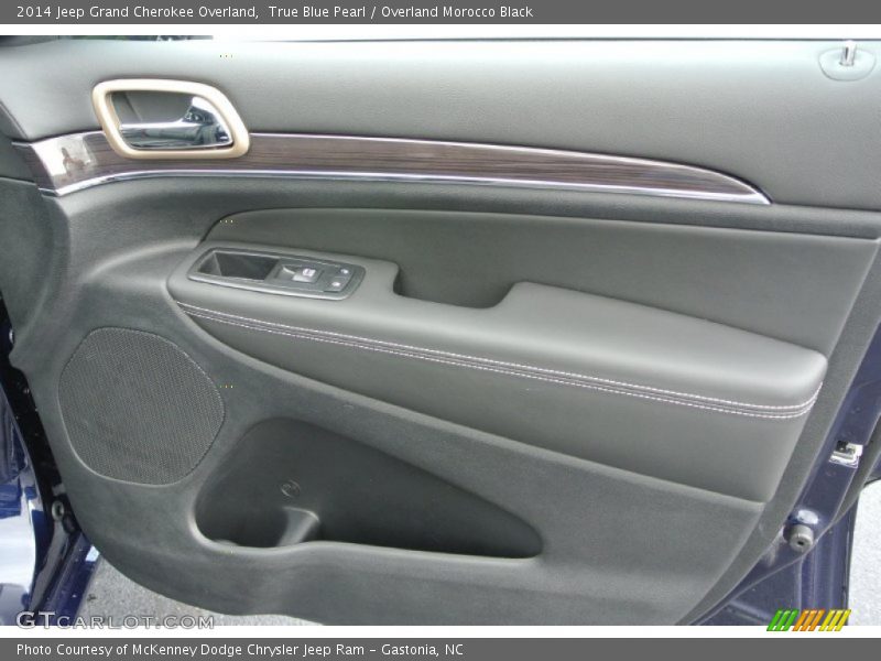 Door Panel of 2014 Grand Cherokee Overland