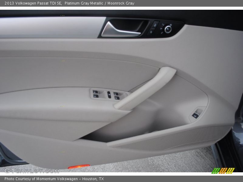 Platinum Gray Metallic / Moonrock Gray 2013 Volkswagen Passat TDI SE