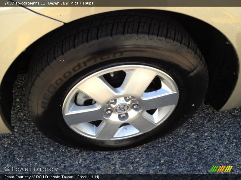 Desert Sand Mica / Taupe 2007 Toyota Sienna LE