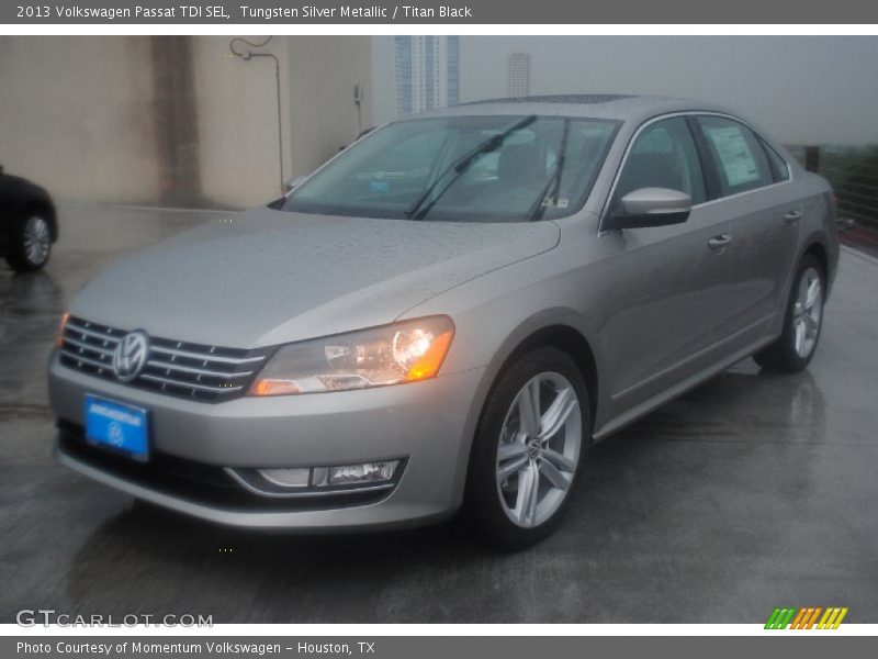Tungsten Silver Metallic / Titan Black 2013 Volkswagen Passat TDI SEL