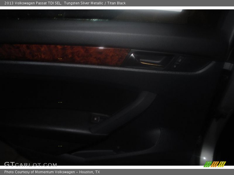 Tungsten Silver Metallic / Titan Black 2013 Volkswagen Passat TDI SEL