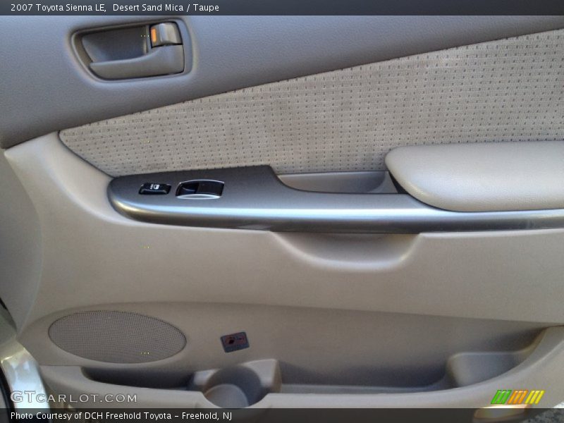 Desert Sand Mica / Taupe 2007 Toyota Sienna LE