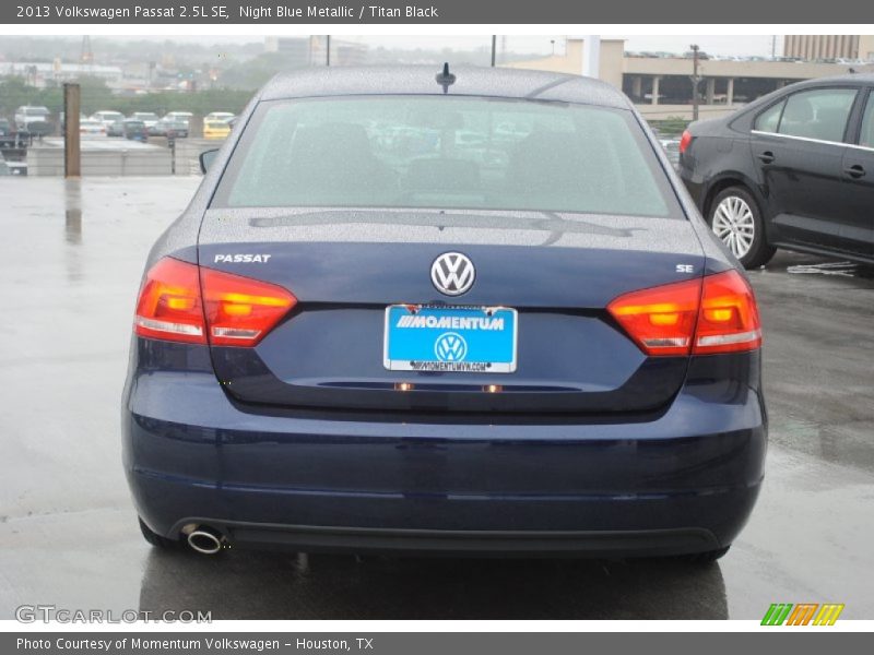 Night Blue Metallic / Titan Black 2013 Volkswagen Passat 2.5L SE