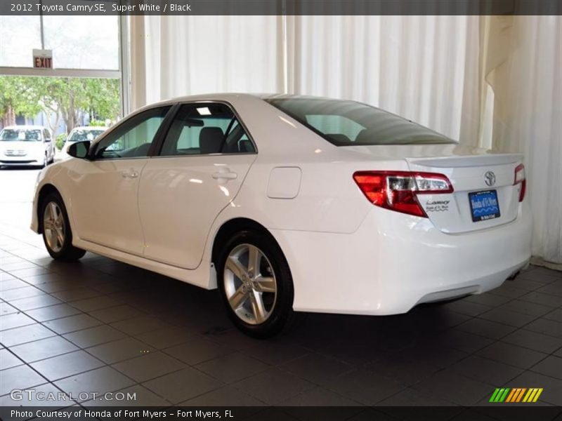 Super White / Black 2012 Toyota Camry SE