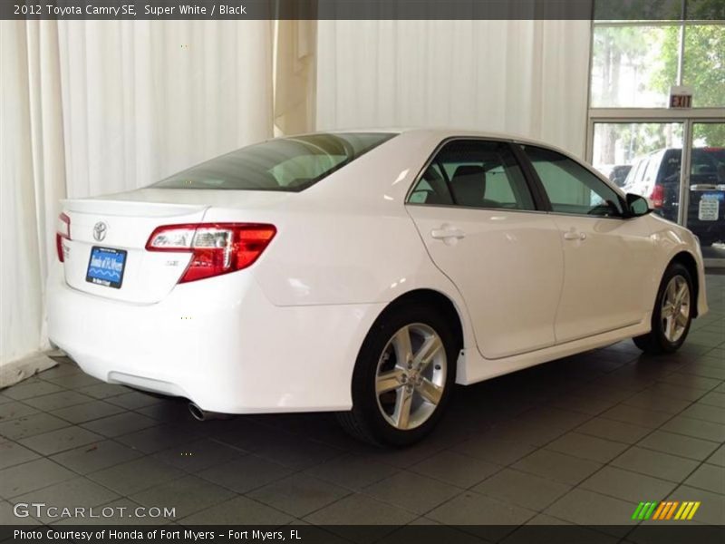 Super White / Black 2012 Toyota Camry SE