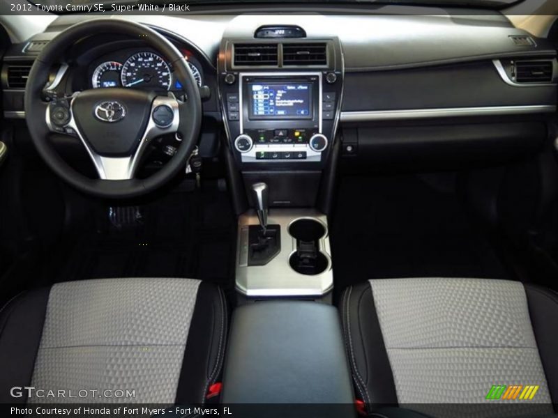 Super White / Black 2012 Toyota Camry SE