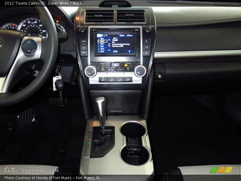 Super White / Black 2012 Toyota Camry SE
