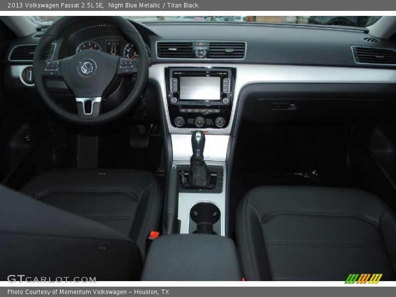 Night Blue Metallic / Titan Black 2013 Volkswagen Passat 2.5L SE
