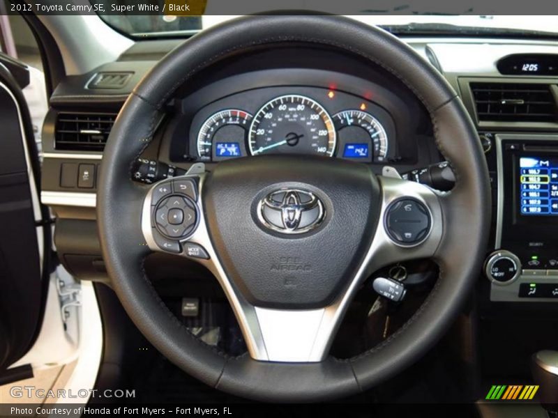 Super White / Black 2012 Toyota Camry SE