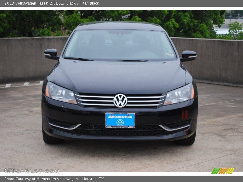 Black / Titan Black 2013 Volkswagen Passat 2.5L SE