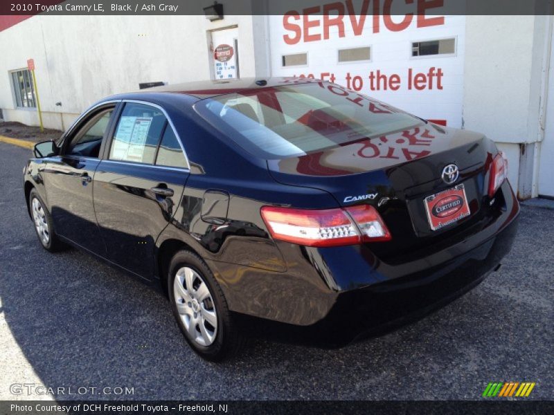 Black / Ash Gray 2010 Toyota Camry LE